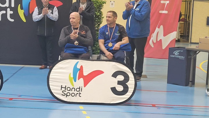 OLIVEROS Bernard, pongiste du CHA, médaille de Bronze au Championnat de France de Tennis de Table Multi-catégories